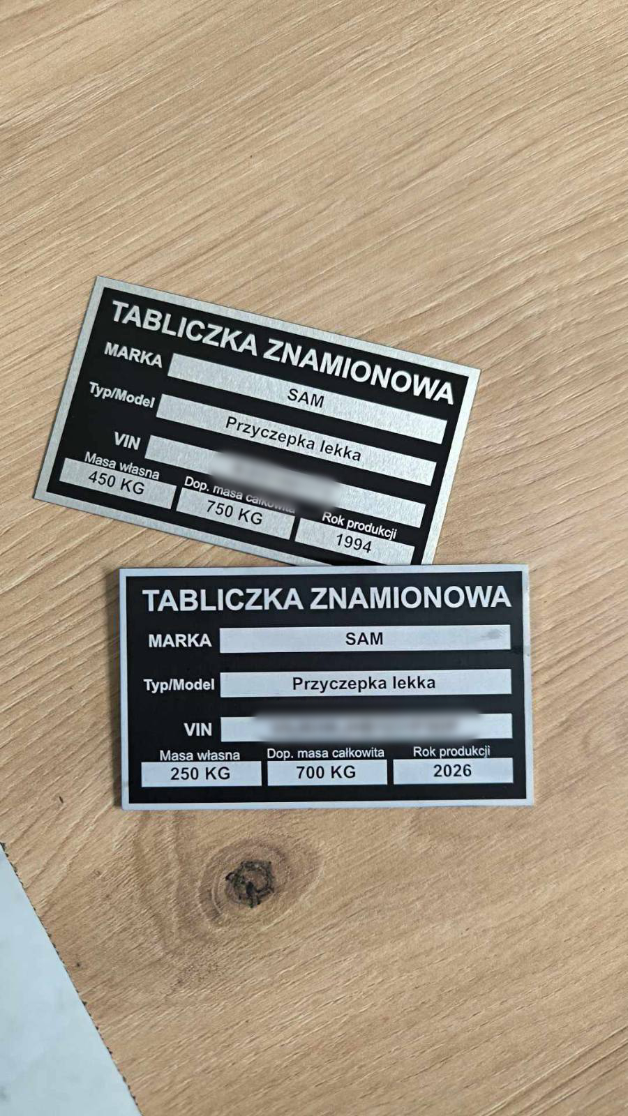 Tabliczka znamionowa do przyczepy lekkiej SAM – aluminium anodowane, dane VIN DMC masa własna rok produkcji